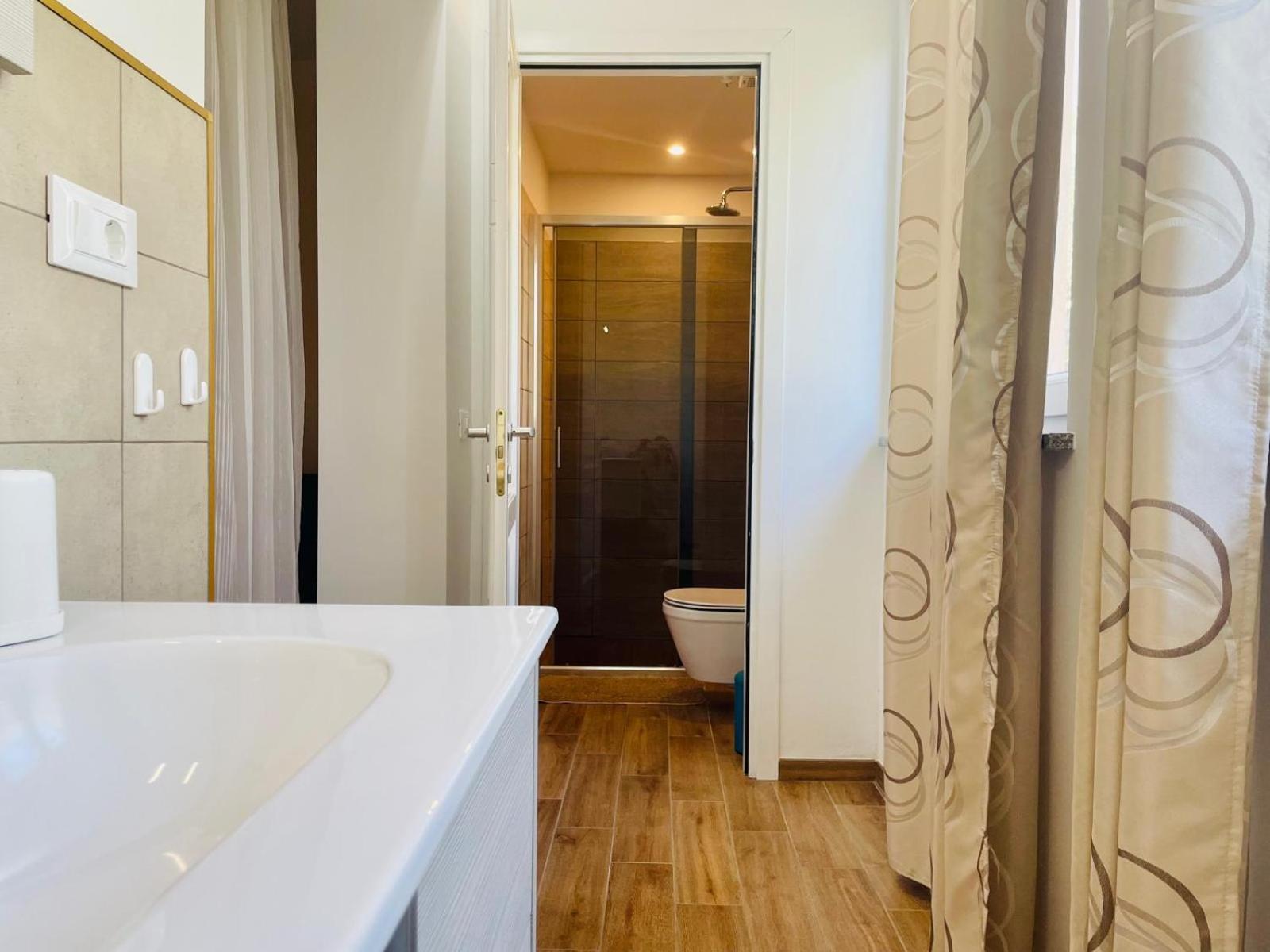 Boutique Apartment With Private Pool For Your Exclusive Use Новиград Экстерьер фото