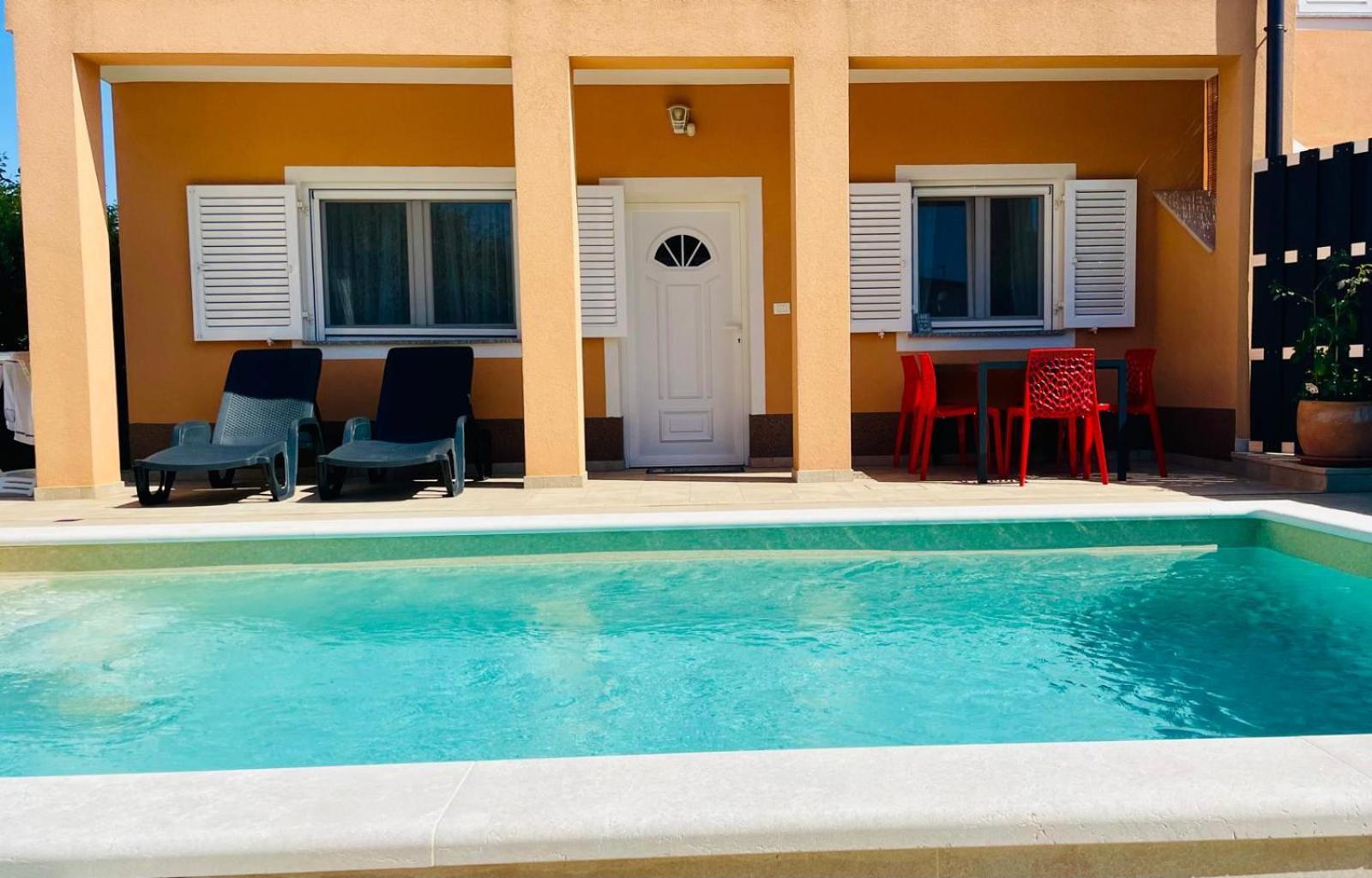 Boutique Apartment With Private Pool For Your Exclusive Use Новиград Экстерьер фото
